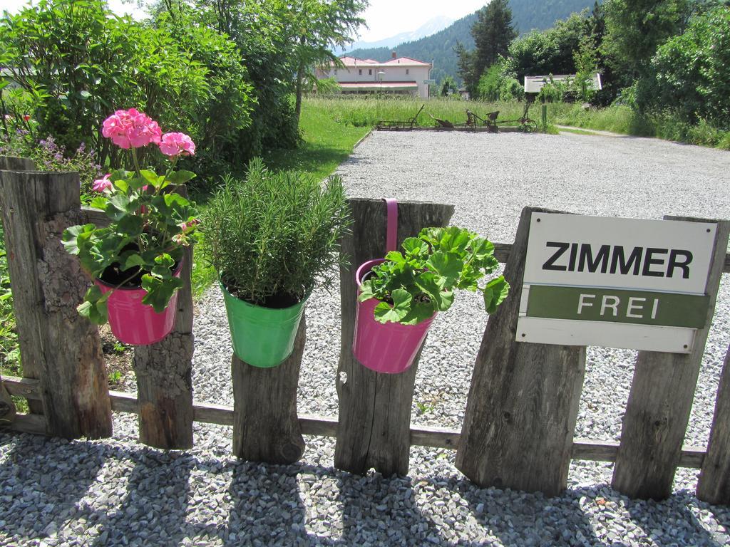 Hannas Alpengruss Apartment - Zimmer Seefeld in Tirol Bilik gambar